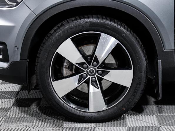 Volvo XC40 I с пробегом 2018 года, цена 3 400 000 рублей, 64700 км, внедорожник, Автокод Объявления