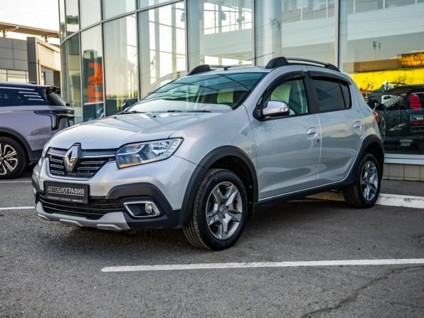 Renault Sandero II Рестайлинг с пробегом 2020 года, цена 1 348 000 рублей, 40480 км, хэтчбек, Автокод Объявления