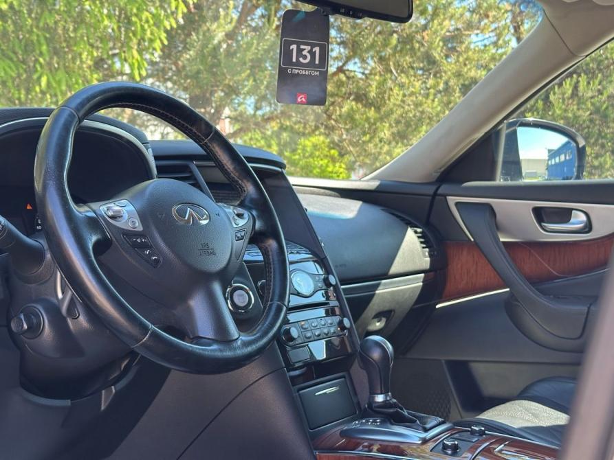 Infiniti QX70 Санкт-Петербург  - изображение 13