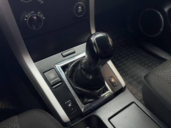 Suzuki Grand Vitara II Рестайлинг с пробегом 2011 года, цена 1 050 000 рублей, 220000 км, внедорожник, Автокод Объявления
