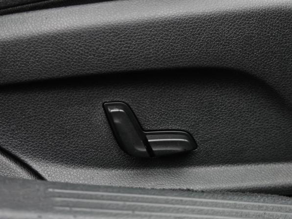 Mercedes-Benz E-Класс V (W213 S213 C238) с пробегом 2016 года, цена 1 820 000 рублей, 180000 км, седан, Автокод Объявления