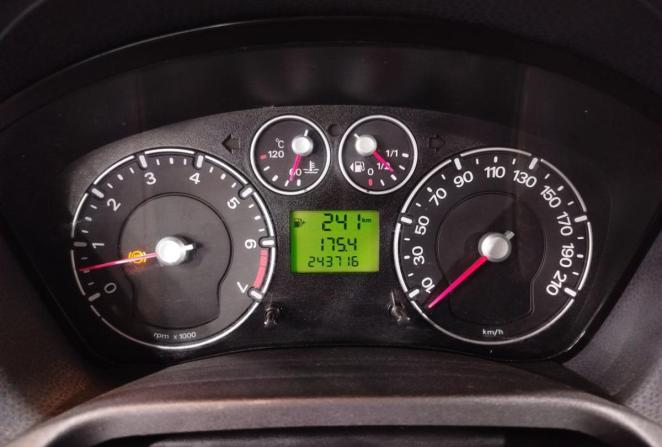 Ford Fiesta Mk5 с пробегом 2008 года, цена 455 000 рублей, 243716 км, хэтчбек, Автокод Объявления