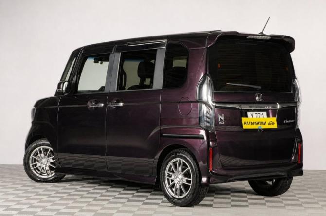 Honda N-BOX II с пробегом 2018 года, цена 1 189 000 рублей, 93000 км, микровэн, Автокод Объявления