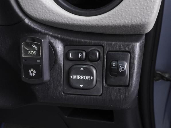 Toyota Vitz III (XP130) с пробегом 2013 года, цена 570 000 рублей, 320765 км, хэтчбек, Автокод Объявления