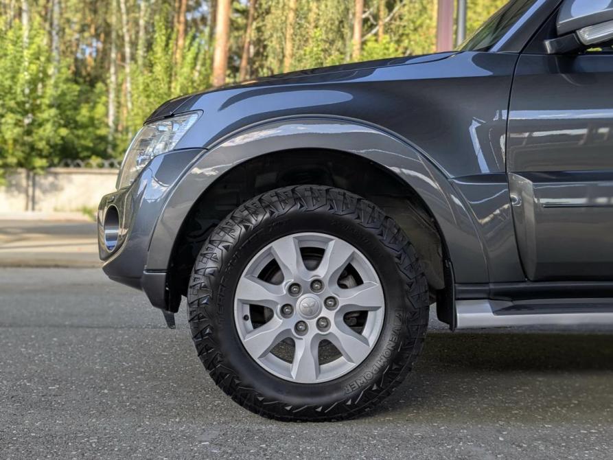 Mitsubishi Pajero IV Рестайлинг 1 Екатеринбург  - изображение 9