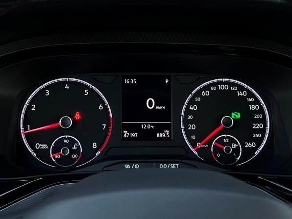 Volkswagen Polo VI с пробегом 2022 года, цена 1 848 700 рублей, 47197 км, лифтбек, Автокод Объявления