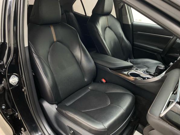 Toyota Camry VIII (XV70) с пробегом 2019 года, цена 2 950 000 рублей, 155165 км, седан, Автокод Объявления