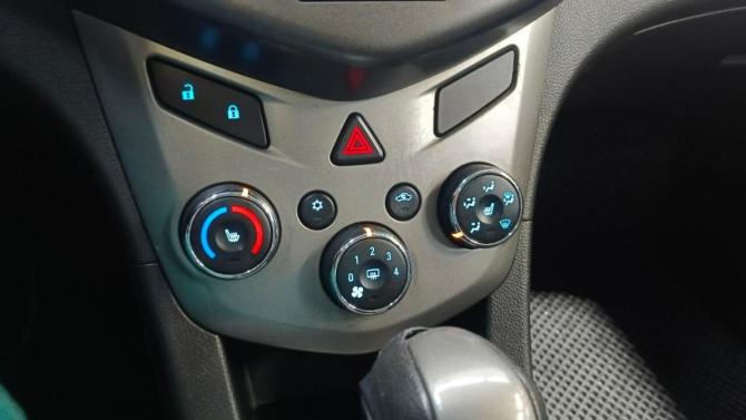 Chevrolet Aveo II с пробегом 2013 года, цена 650 000 рублей, 155000 км, седан, Автокод Объявления
