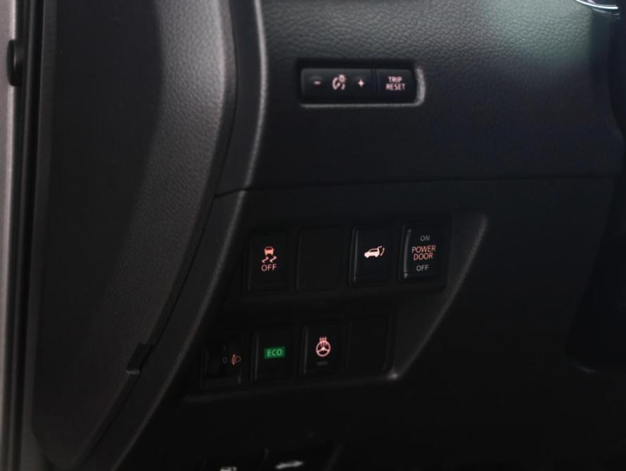 Nissan X-Trail III Рестайлинг Санкт-Петербург  - изображение 17
