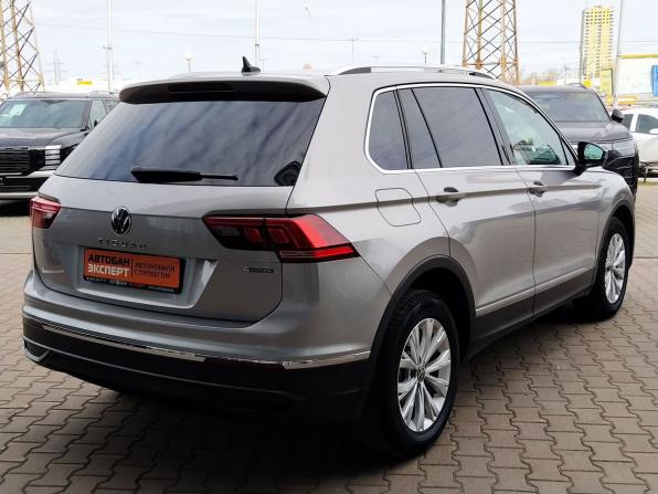 Volkswagen Tiguan II Рестайлинг с пробегом 2020 года, цена 3 260 000 рублей, 123038 км, внедорожник, Автокод Объявления