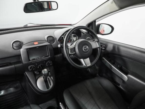 Mazda Demio III (DE) с пробегом 2012 года, цена 599 000 рублей, 99848 км, хэтчбек, Автокод Объявления