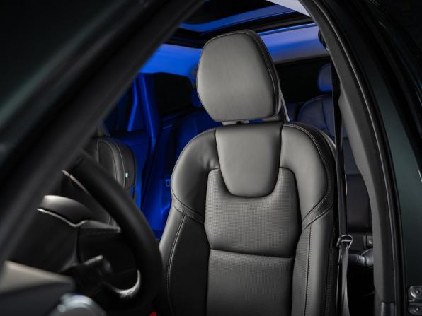 Новый Volvo XC60 II Рестайлинг 2 2026 года, цена 9 150 000 рублей, внедорожник, Автокод Объявления