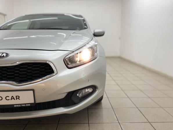 Kia Ceed II с пробегом 2014 года, цена 1 050 000 рублей, 71188 км, хэтчбек, Автокод Объявления