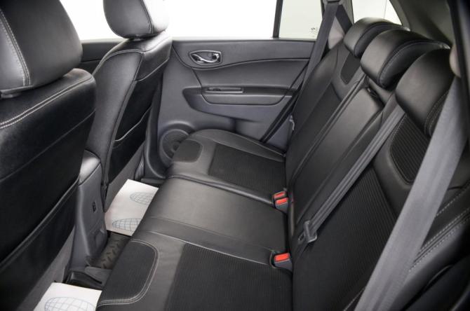 Renault Koleos I Рестайлинг с пробегом 2013 года, цена 1 529 000 рублей, 127500 км, внедорожник, Автокод Объявления