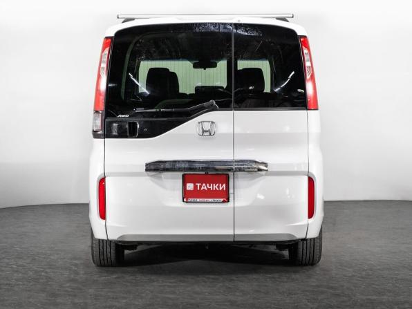 Honda Stepwgn V с пробегом 2016 года, цена 1 700 000 рублей, 156355 км, минивэн, Автокод Объявления