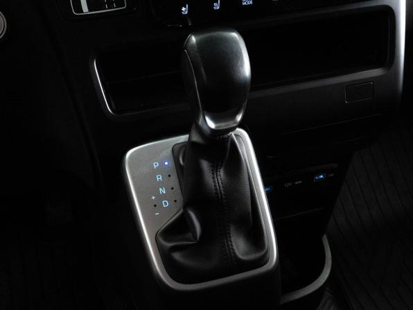 Hyundai Staria I с пробегом 2021 года, цена 4 410 000 рублей, 79000 км, минивэн, Автокод Объявления