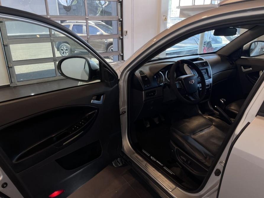 Geely Emgrand X7 I Чебоксары  - изображение 19