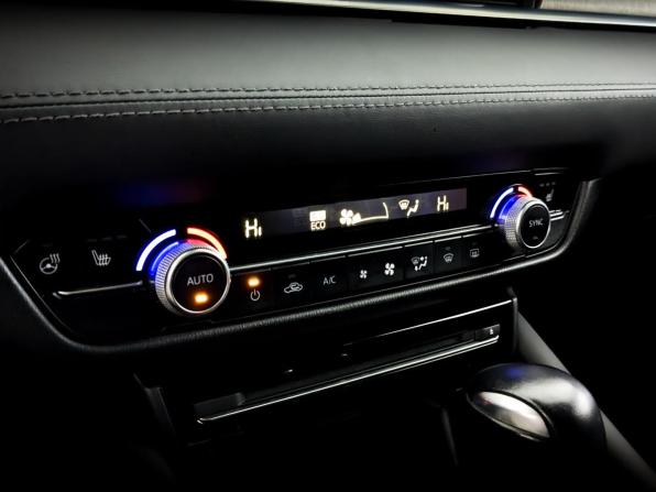 Mazda 6 III (GJ) Рестайлинг 2 с пробегом 2021 года, цена 2 470 000 рублей, 132287 км, седан, Автокод Объявления