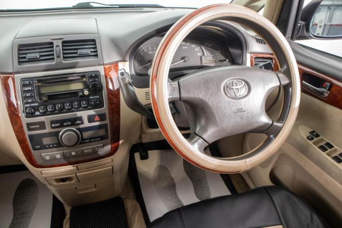 Toyota Ipsum II (M20) с пробегом 2001 года, цена 899 000 рублей, 251000 км, компактвэн, Автокод Объявления