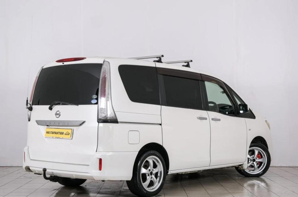 Nissan Serena IV (C26) Красноярск  - изображение 7