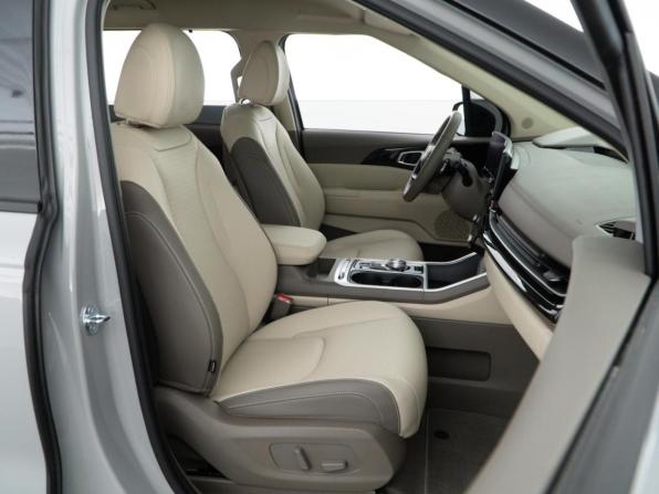 Kia Carnival IV Рестайлинг с пробегом 2025 года, цена 7 495 055 рублей, 357 км, минивэн, Автокод Объявления
