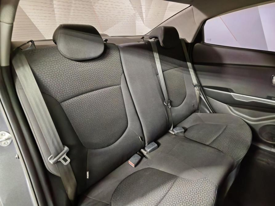 Kia Rio III Москва  - изображение 16