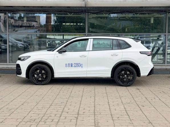 Volkswagen Tiguan III (China Market) с пробегом 2026 года, цена 4 800 000 рублей, 10 км, внедорожник, Автокод Объявления