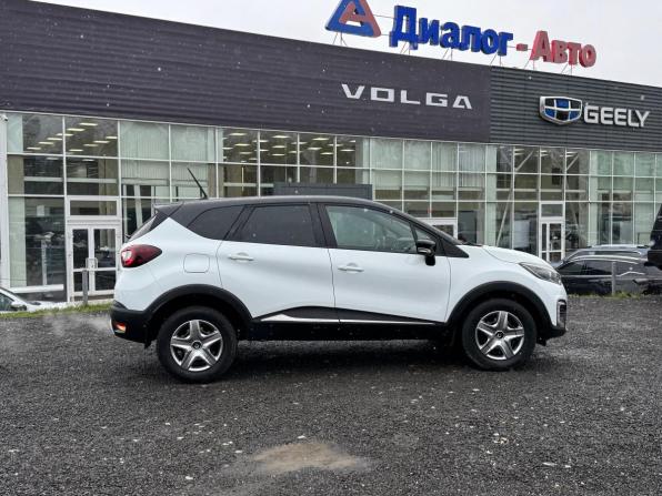 Renault Kaptur I Рестайлинг с пробегом 2021 года, цена 1 310 000 рублей, 29928 км, внедорожник, Автокод Объявления