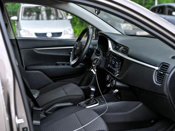 Kia Rio IV Рестайлинг с пробегом 2021 года, цена 1 760 000 рублей, 60625 км, хэтчбек, Автокод Объявления