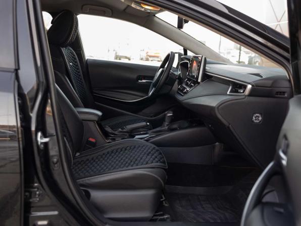 Toyota Corolla XI (E160 E170 E180) Рестайлинг 1 с пробегом 2019 года, цена 1 710 000 рублей, 116994 км, седан, Автокод Объявления