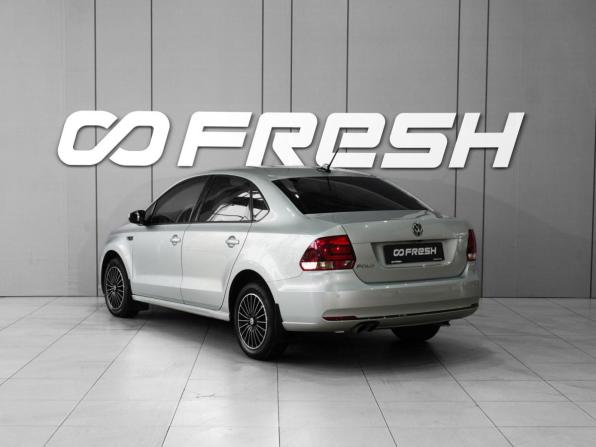 Volkswagen Polo V Рестайлинг с пробегом 2018 года, цена 1 198 000 рублей, 93482 км, седан, Автокод Объявления