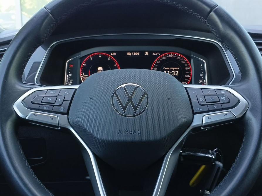 Volkswagen Tiguan II Рестайлинг Москва  - изображение 15