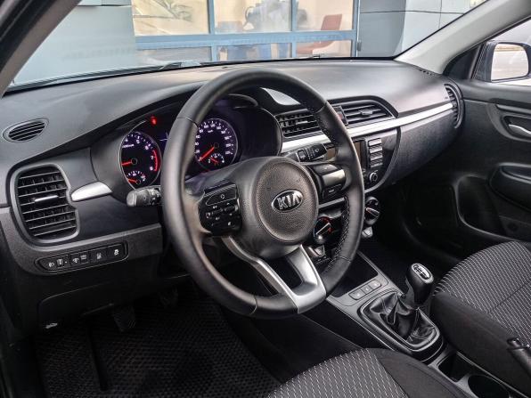 Kia Rio IV с пробегом 2017 года, цена 1 090 000 рублей, 156259 км, седан, Автокод Объявления