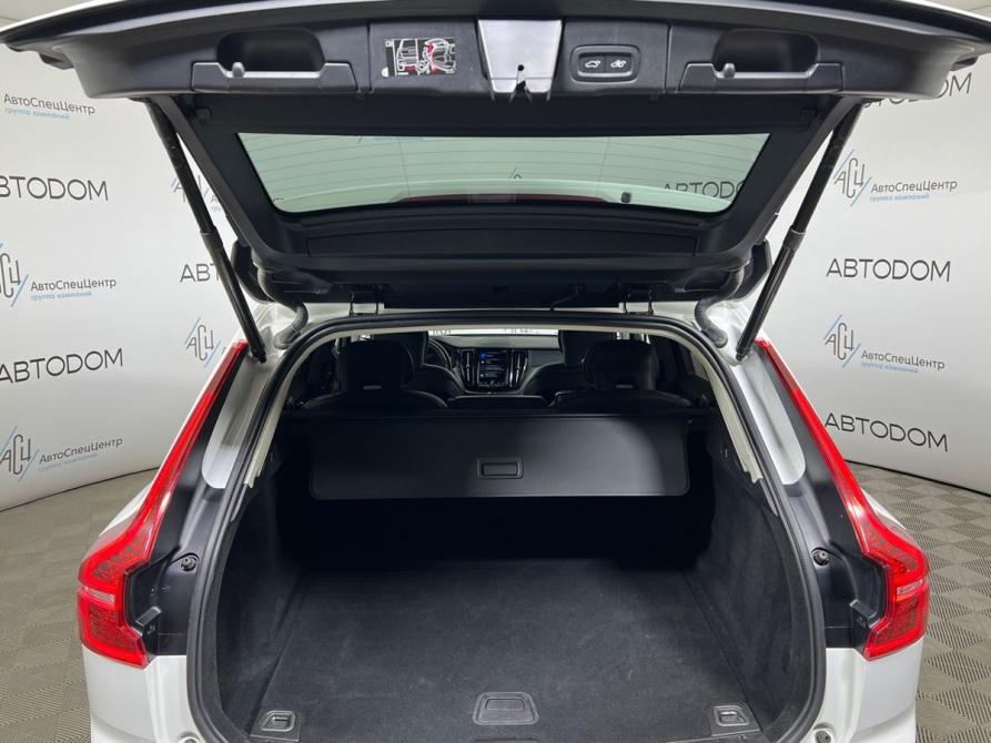 Volvo XC60 II Москва  - изображение 12