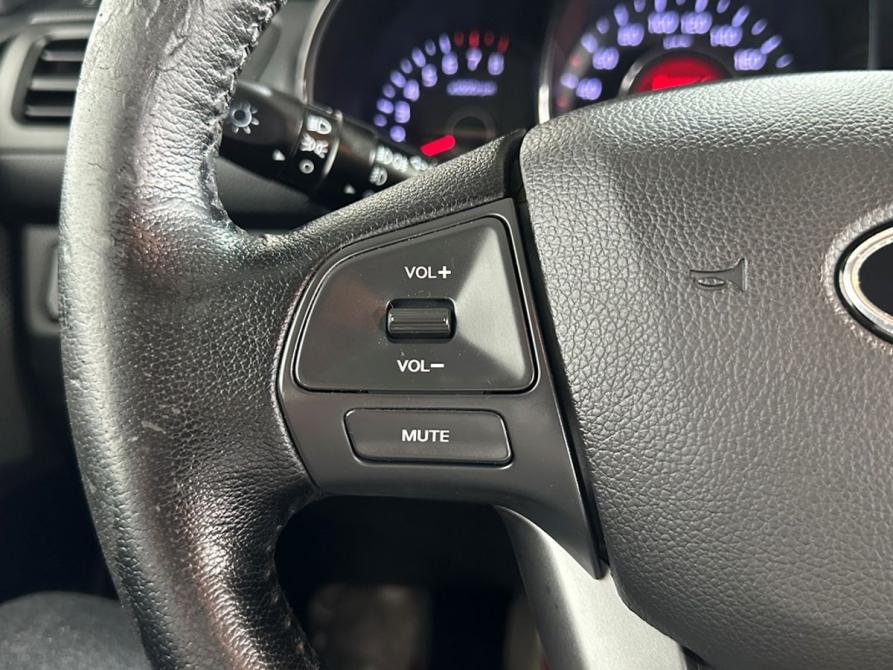 Kia Rio III Москва  - изображение 15