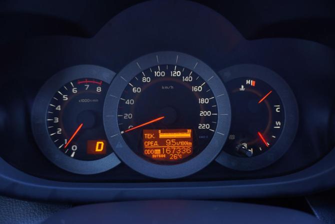 Toyota RAV4 III (XA30) Рестайлинг с пробегом 2011 года, цена 1 385 000 рублей, 167334 км, внедорожник, Автокод Объявления
