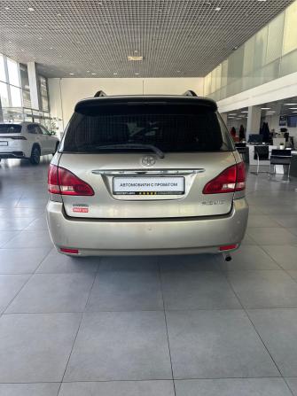 Toyota Picnic II с пробегом 2002 года, цена 849 000 рублей, 250000 км, минивэн, Автокод Объявления