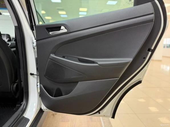 Hyundai Tucson III Рестайлинг с пробегом 2019 года, цена 2 330 000 рублей, 122500 км, внедорожник, Автокод Объявления