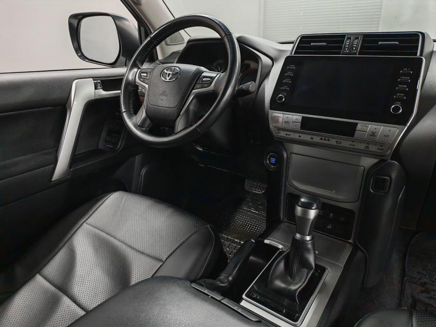 Toyota Land Cruiser Prado 150 Series Рестайлинг 3 Москва  - изображение 10