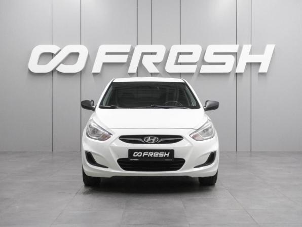 Hyundai Solaris I с пробегом 2014 года, цена 995 000 рублей, 170940 км, седан, Автокод Объявления