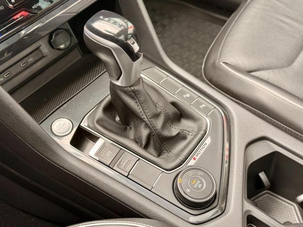 Volkswagen Tiguan II Рестайлинг с пробегом 2021 года, цена 3 178 000 рублей, 114287 км, внедорожник, Автокод Объявления