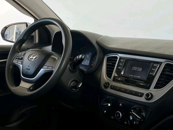 Hyundai Solaris II Рестайлинг с пробегом 2021 года, цена 1 150 000 рублей, 151872 км, седан, Автокод Объявления