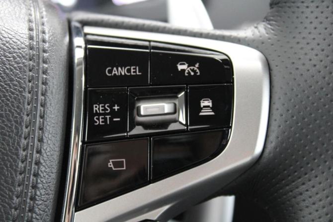 Mitsubishi Pajero Sport III Рестайлинг с пробегом 2021 года, цена 5 795 000 рублей, 2955 км, внедорожник, Автокод Объявления