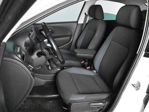 Volkswagen Polo V Рестайлинг с пробегом 2019 года, цена 1 539 000 рублей, 96016 км, седан, Автокод Объявления