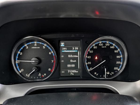Toyota RAV4 IV (XA40) Рестайлинг с пробегом 2016 года, цена 2 750 000 рублей, 71400 км, внедорожник, Автокод Объявления