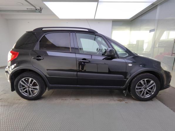Suzuki SX4 I (Classic) Рестайлинг с пробегом 2013 года, цена 899 000 рублей, 126134 км, хэтчбек, Автокод Объявления