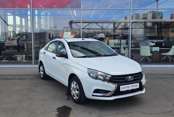 Lada (ВАЗ) Vesta I с пробегом 2018 года, цена 820 000 рублей, 94640 км, седан, Автокод Объявления