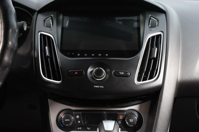 Ford Focus III с пробегом 2013 года, цена 979 000 рублей, 175212 км, седан, Автокод Объявления