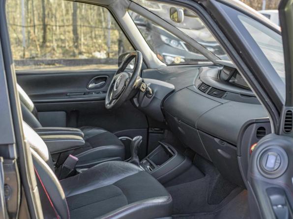 Renault Espace IV Рестайлинг с пробегом 2009 года, цена 495 000 рублей, 351316 км, минивэн, Автокод Объявления
