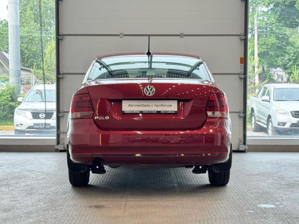 Volkswagen Polo V Рестайлинг с пробегом 2017 года, цена 1 149 000 рублей, 95000 км, седан, Автокод Объявления